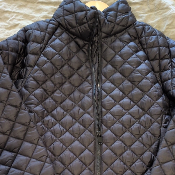 Athleta Dark Quilted Jacket - Picture 3 of 4